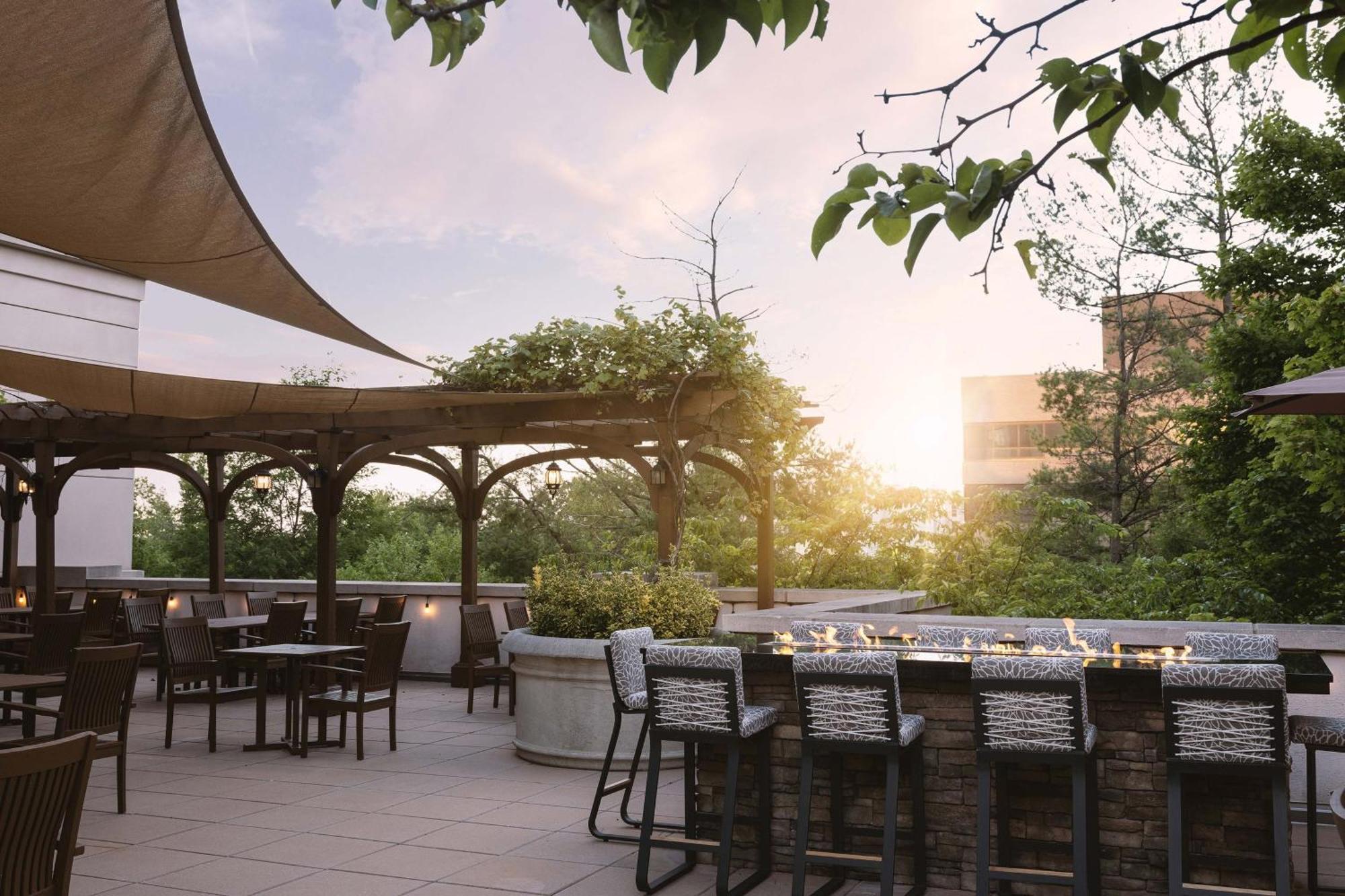The Westin Reston Heights Hotell Exteriör bild